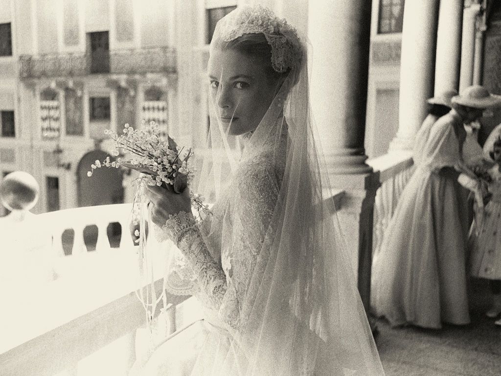 Grace Kelly`nin İkonik Gelinliği
