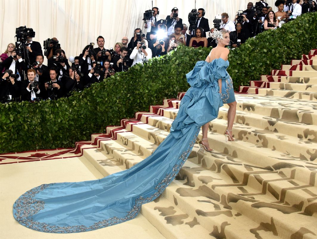 MET GALA 2018`DEN HAFIZALARA KAZINAN GRNMLER