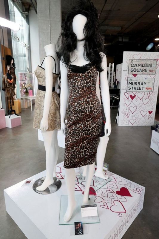 Amy Winehouse`un Eşyaları Satıldı