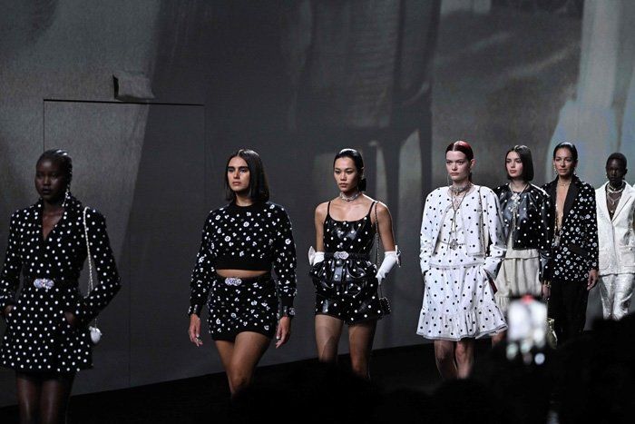 COCO CHANEL MARKASI VE 2023 YAZ IKLII